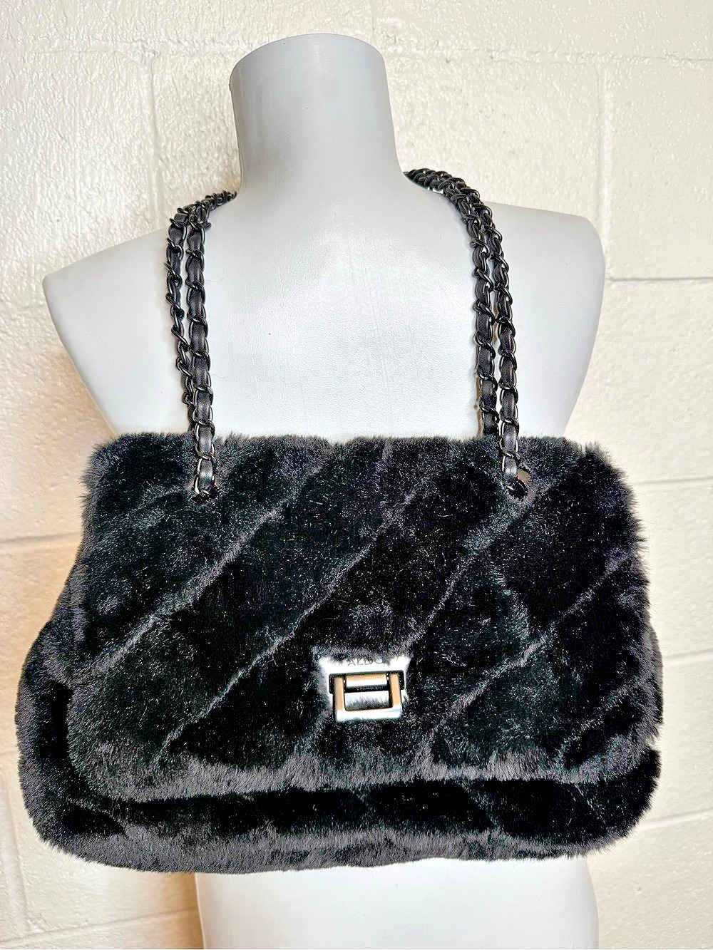 ALDO Doclya Faux Fur Chain Shoulder Bag in Black